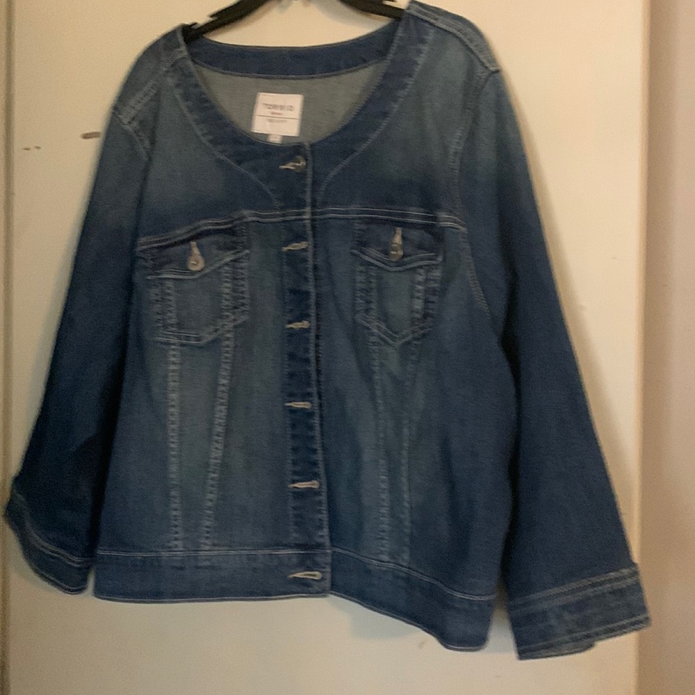 Torrid crop denim jacket